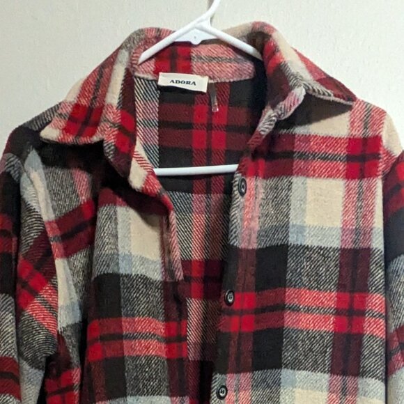 Adora shacket jacket flannel plaid pockets  Size Medium - Picture 4 of 8